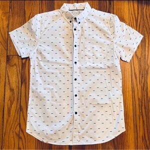 Cactus White Casual Button Down Dress Shirt with Bow Tie Print